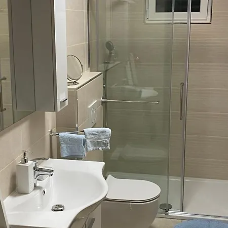 Apartment Vino Sveta Nedelja (Hvar)