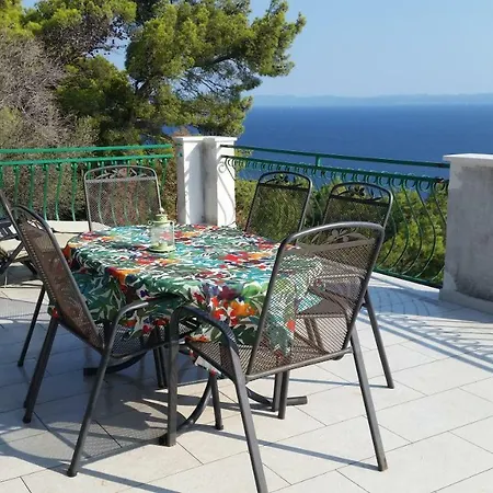 Vino Apartment Sveta Nedelja (Hvar)