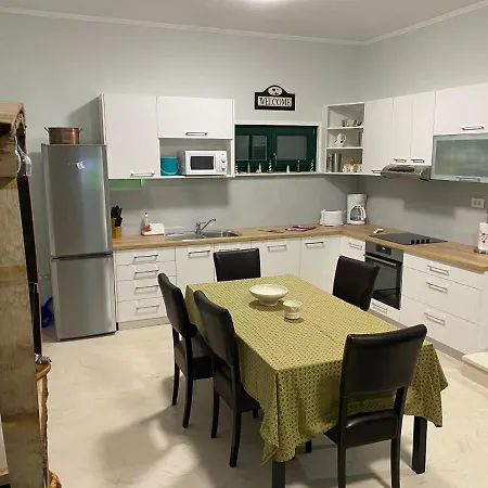 Vino Apartment